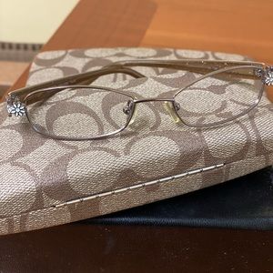 Coach frames